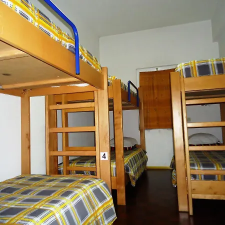 Hi - De Juventude Hostel