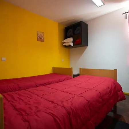 Hi - De Juventude Hostel