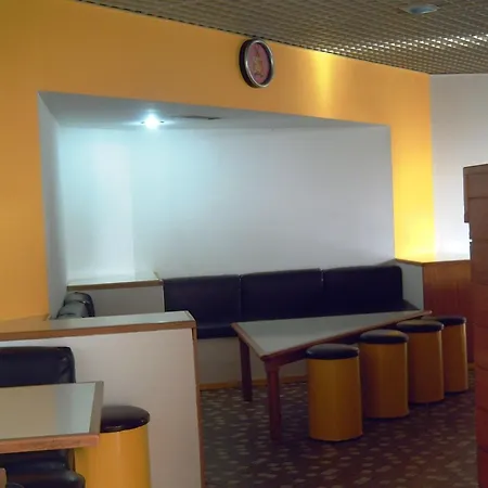 Hi - De Juventude Hostel *